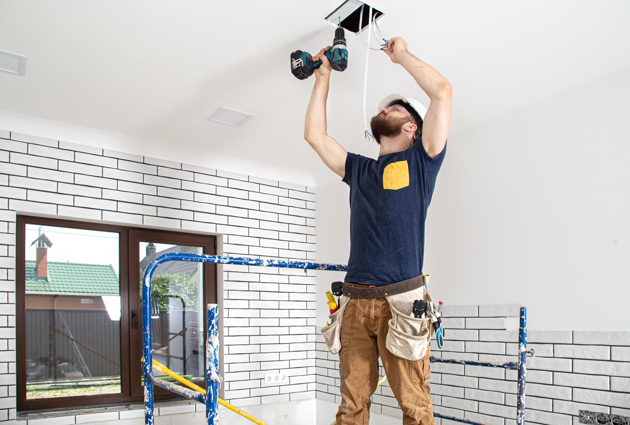 5 Essential Tips for Hiring the Perfect General Contractor